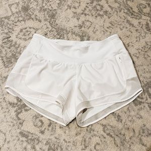 Lulu lemon size 6 speed shorts